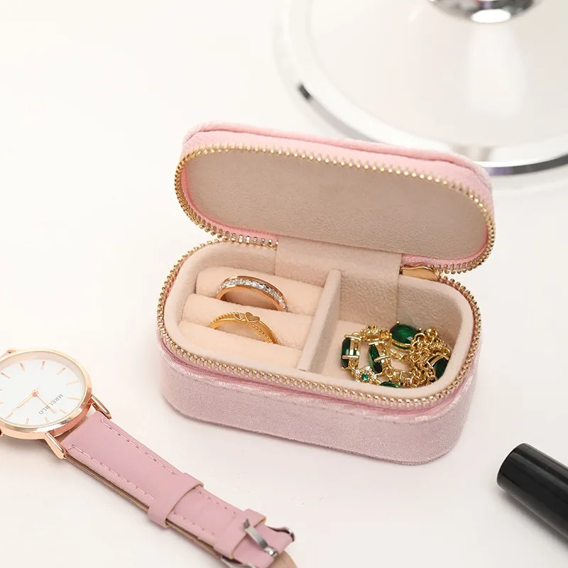 Mini Travel Jewelry Box, Ring  - Velvet Jewelry Box recension och pris