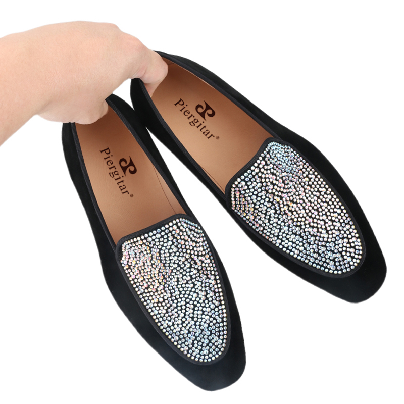Piergitar Handmade Black Suede - Luxury Lifestyle Brand recension och pris