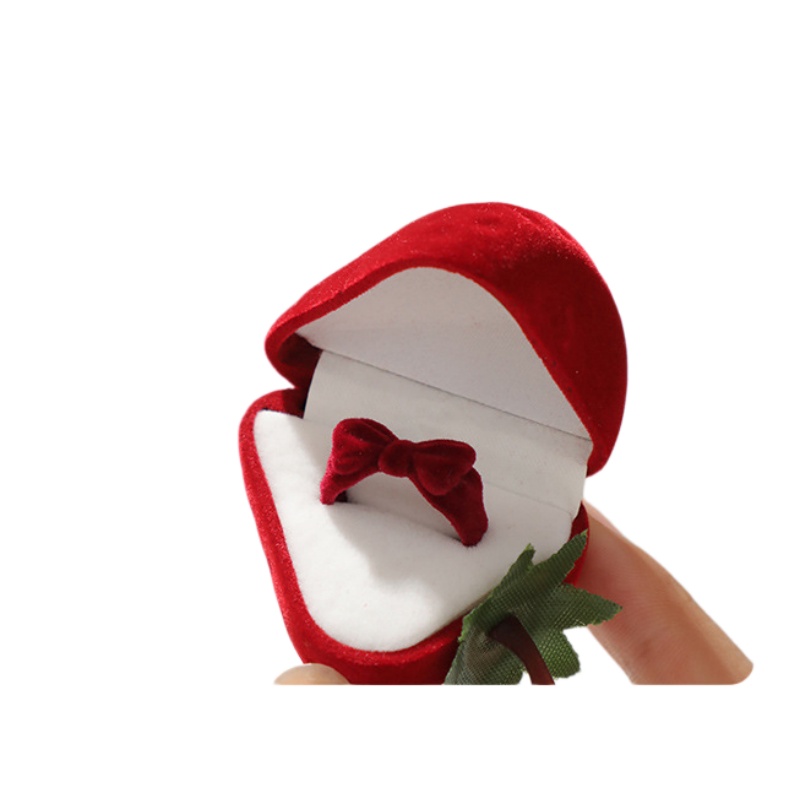 Cute Strawberry Ring Box Straw - Velvet Jewelry Box recension och pris