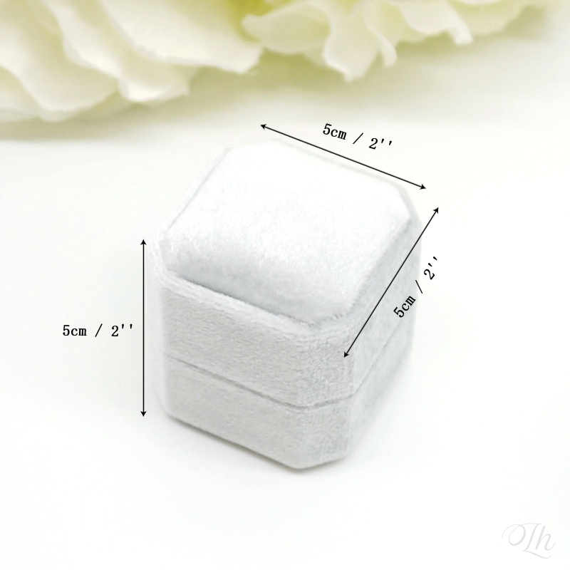Personalized Wedding Ring Box  - Velvet Jewelry Box recension och pris