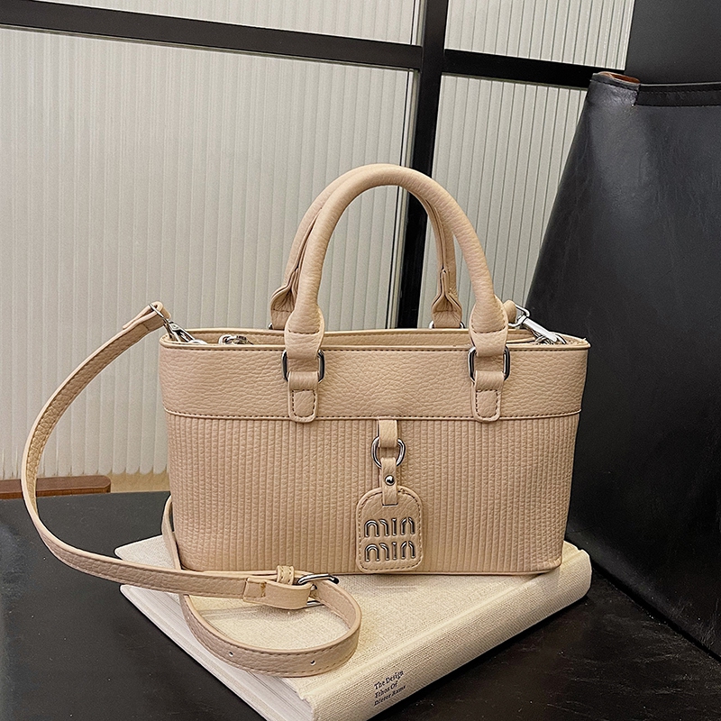 Luxury Women High End Leather  - Luxury Lifestyle Handbags recension och pris