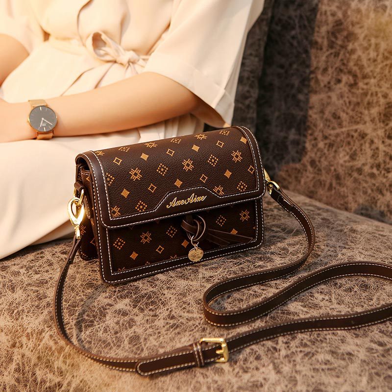 Luxury Hands-Free Designer Dia - Luxury Lifestyle Handbags recension och pris
