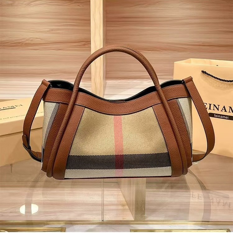 Luxury Hands-Free Designer Dia - Luxury Lifestyle Handbags recension och pris