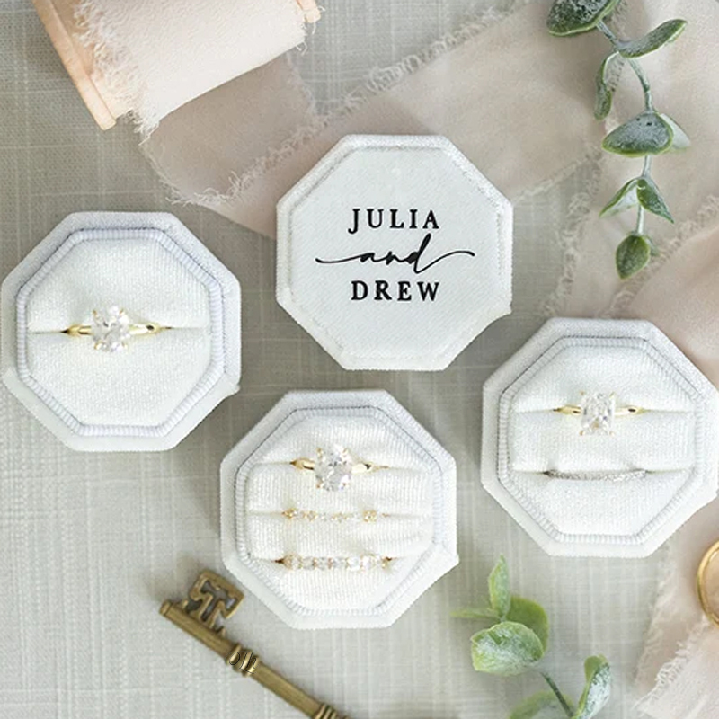 Custom Wedding Rings Box One T - Velvet Jewelry Box recension och pris